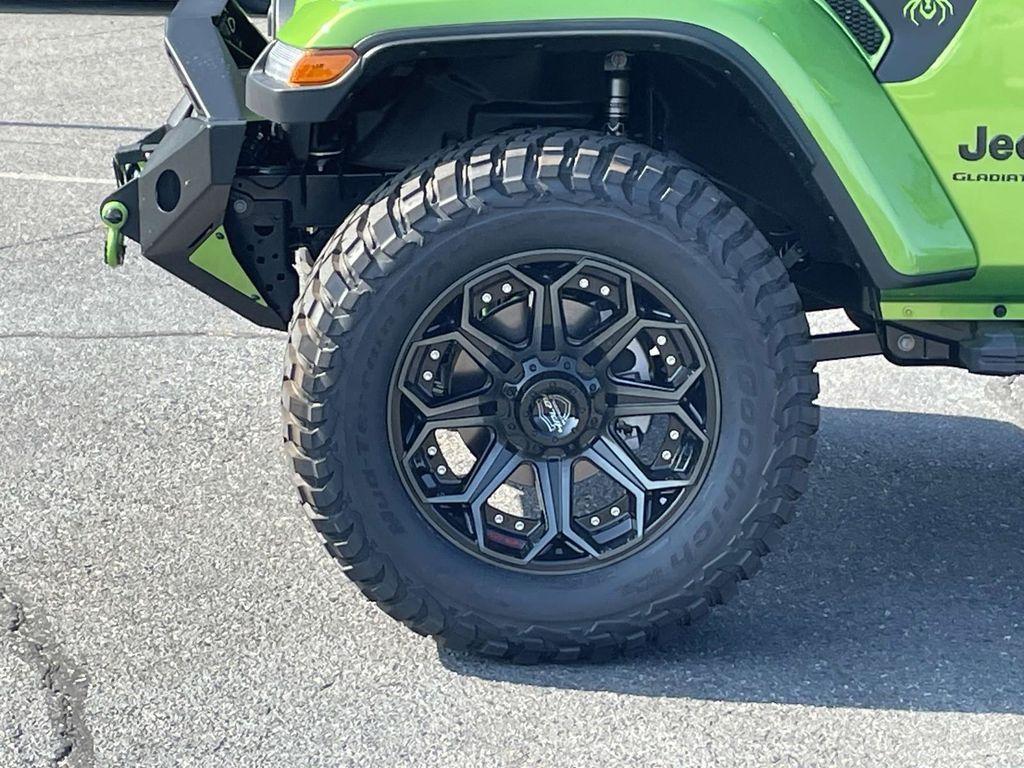 new 2025 Jeep Gladiator car, priced at $71,334