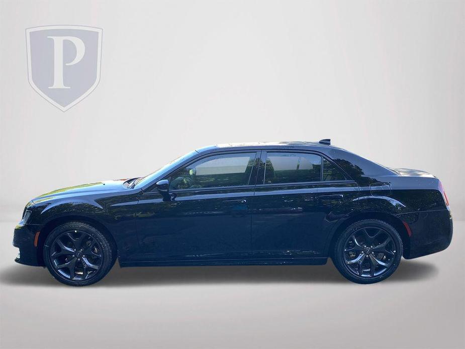 new 2023 Chrysler 300 car, priced at $39,995