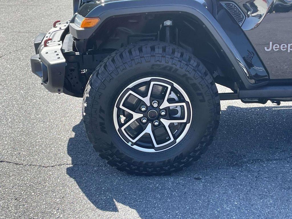 new 2025 Jeep Gladiator car, priced at $50,130