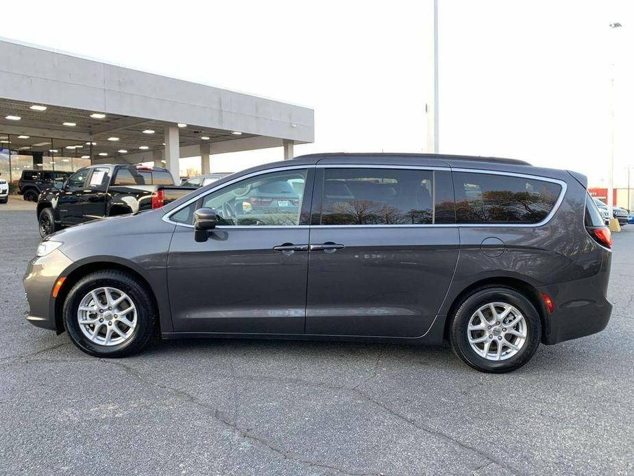 used 2022 Chrysler Pacifica car, priced at $21,289