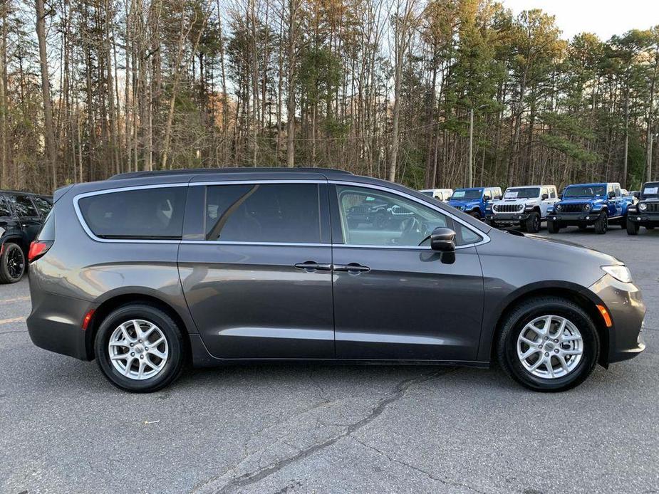 used 2022 Chrysler Pacifica car, priced at $21,289