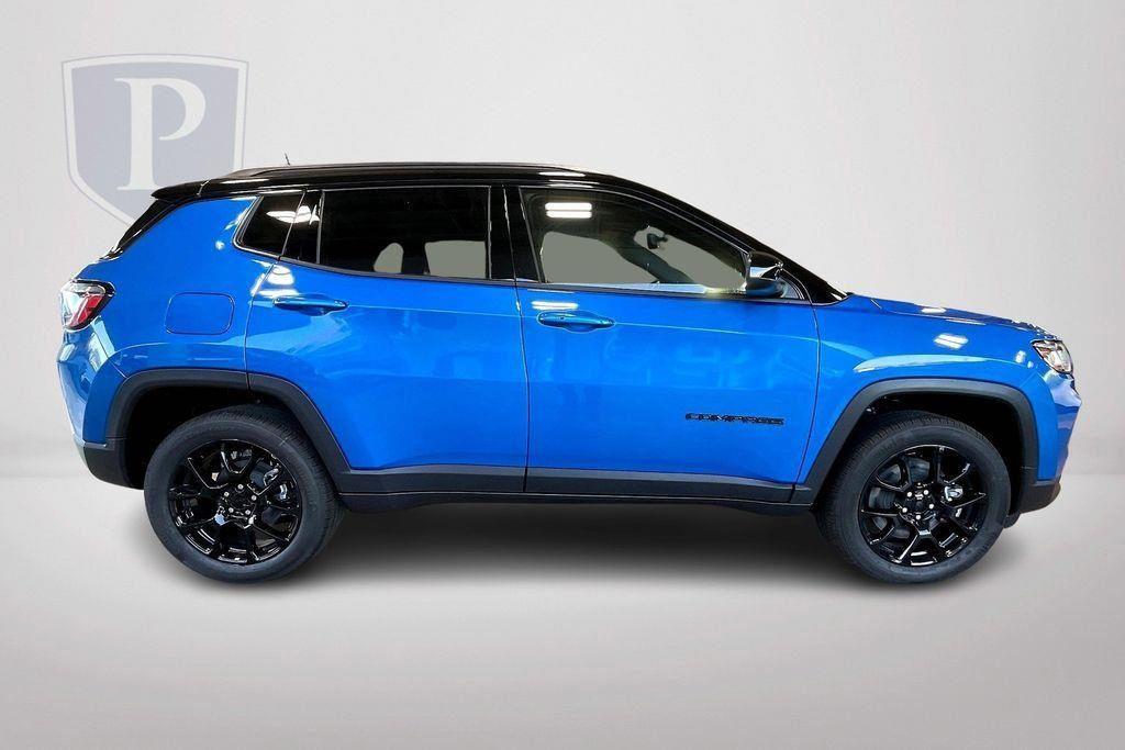 new 2024 Jeep Compass car, priced at $27,780