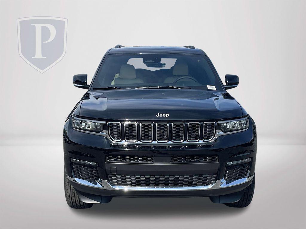 new 2025 Jeep Grand Cherokee L car, priced at $38,995