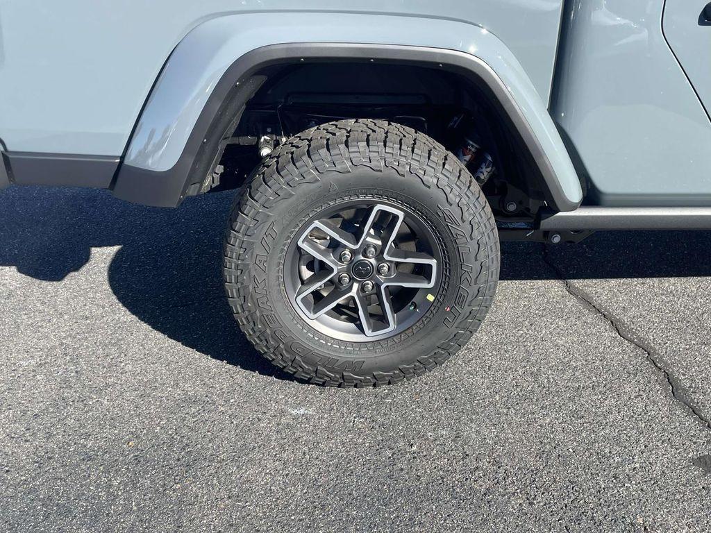 new 2026 Jeep Gladiator car, priced at $54,400