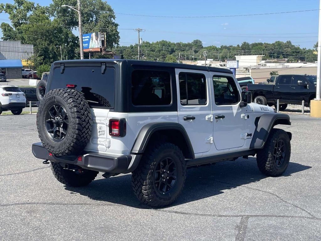 new 2025 Jeep Wrangler car