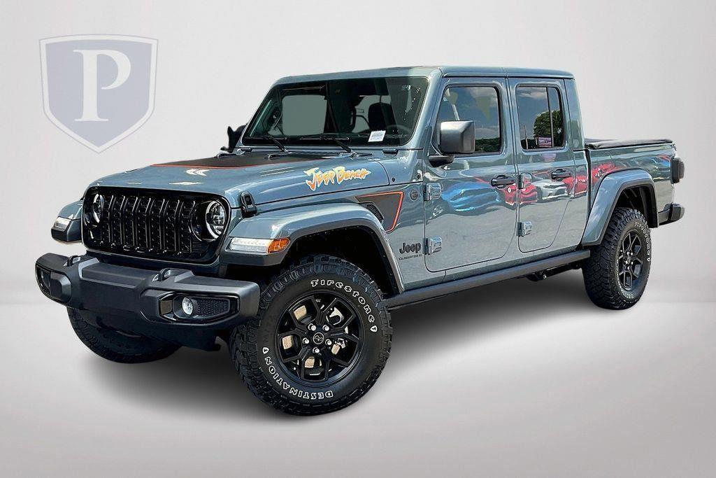 new 2024 Jeep Gladiator car, priced at $52,220