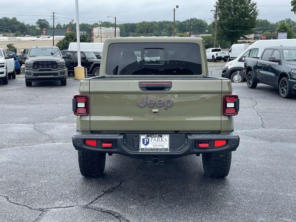 new 2025 Jeep Gladiator car, priced at $52,500