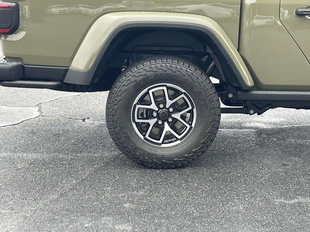 new 2025 Jeep Gladiator car, priced at $52,500