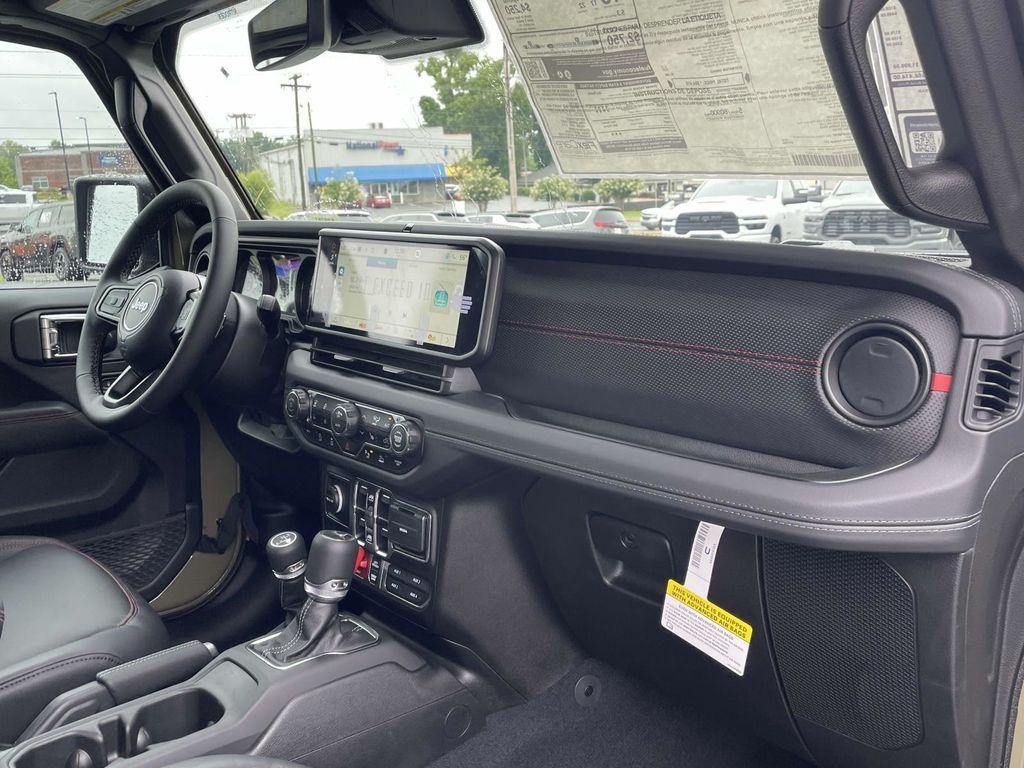 new 2025 Jeep Gladiator car, priced at $52,500