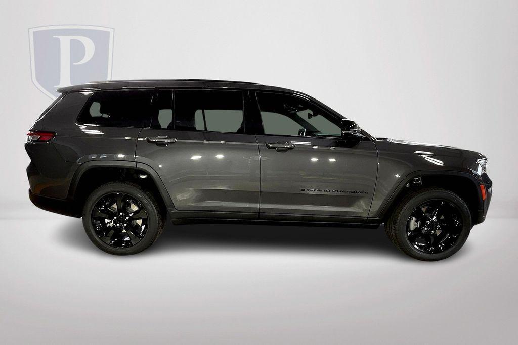 new 2024 Jeep Grand Cherokee L car, priced at $54,830