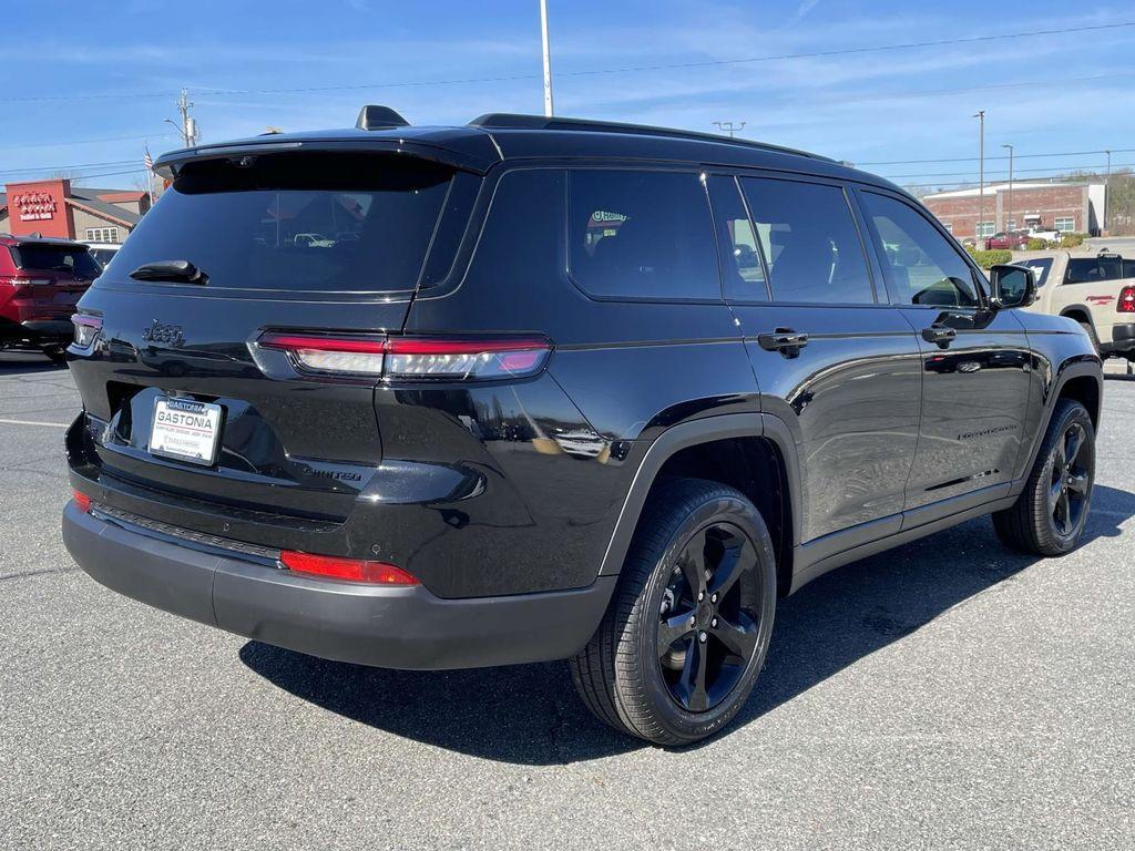 new 2025 Jeep Grand Cherokee L car, priced at $51,305