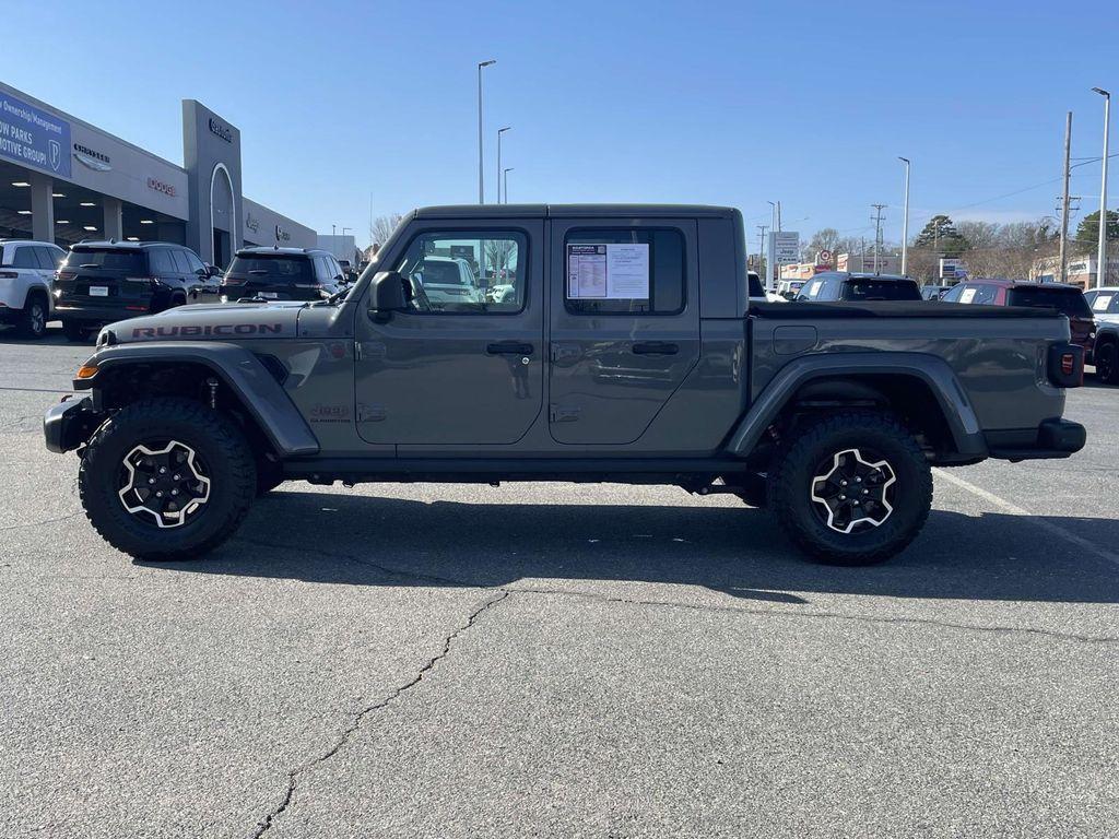 used 2022 Jeep Gladiator car, priced at $42,195