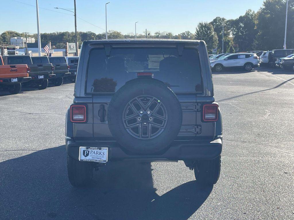 new 2026 Jeep Wrangler car, priced at $54,125