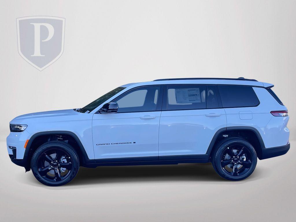 new 2025 Jeep Grand Cherokee L car, priced at $40,780