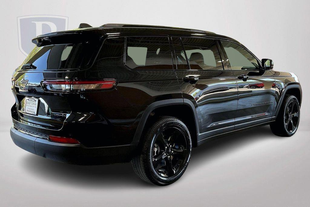 new 2024 Jeep Grand Cherokee L car, priced at $51,180