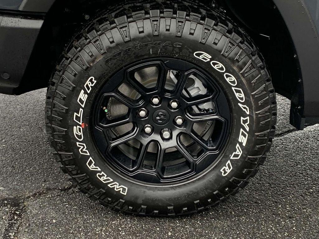 new 2025 Ram 1500 car, priced at $62,995