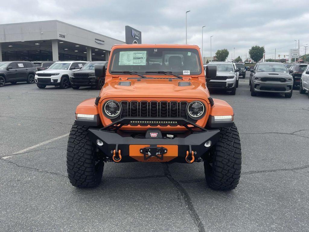 new 2025 Jeep Gladiator car