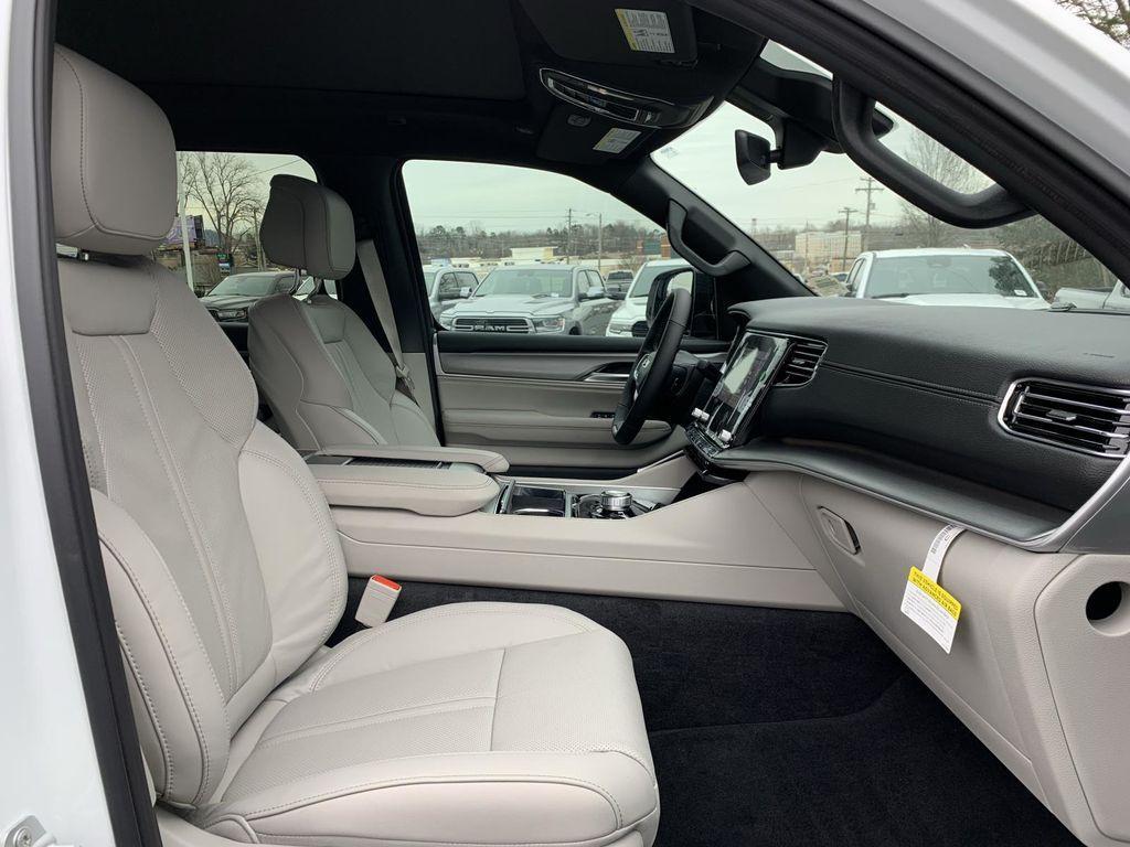 new 2025 Jeep Wagoneer car, priced at $64,940