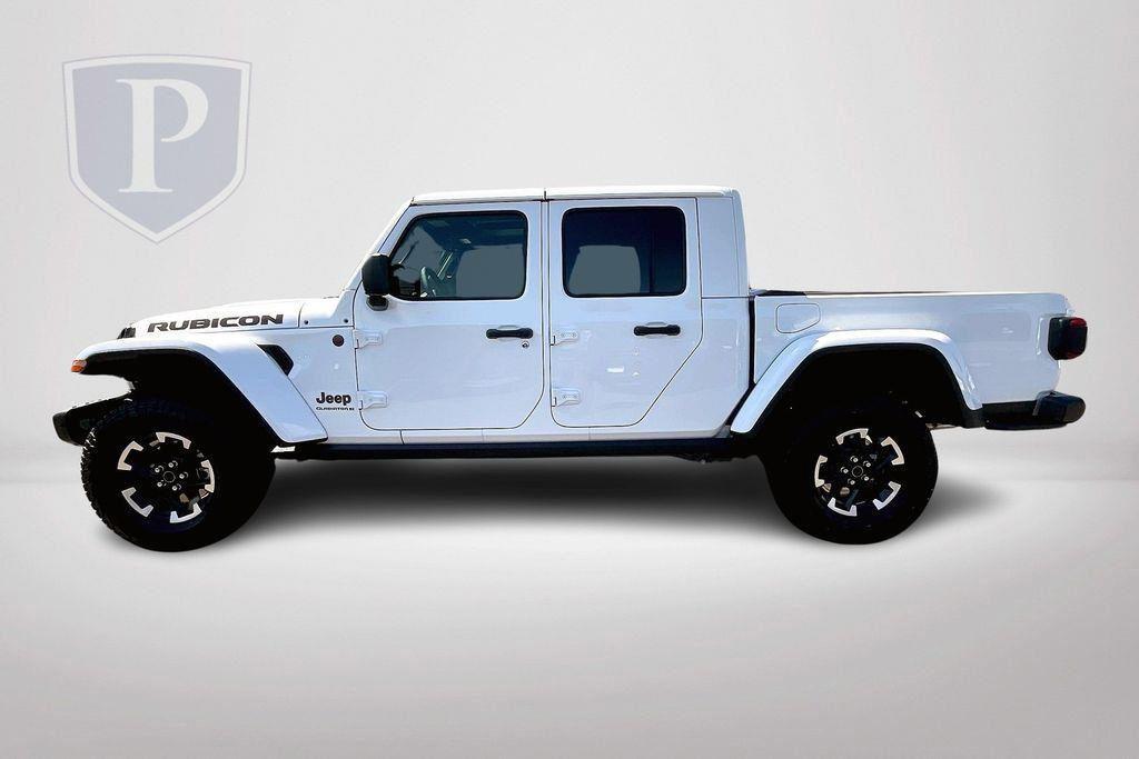 new 2024 Jeep Gladiator car, priced at $60,375