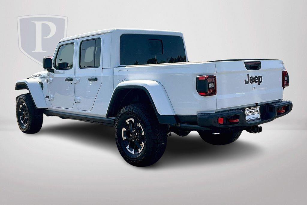 new 2024 Jeep Gladiator car, priced at $60,375