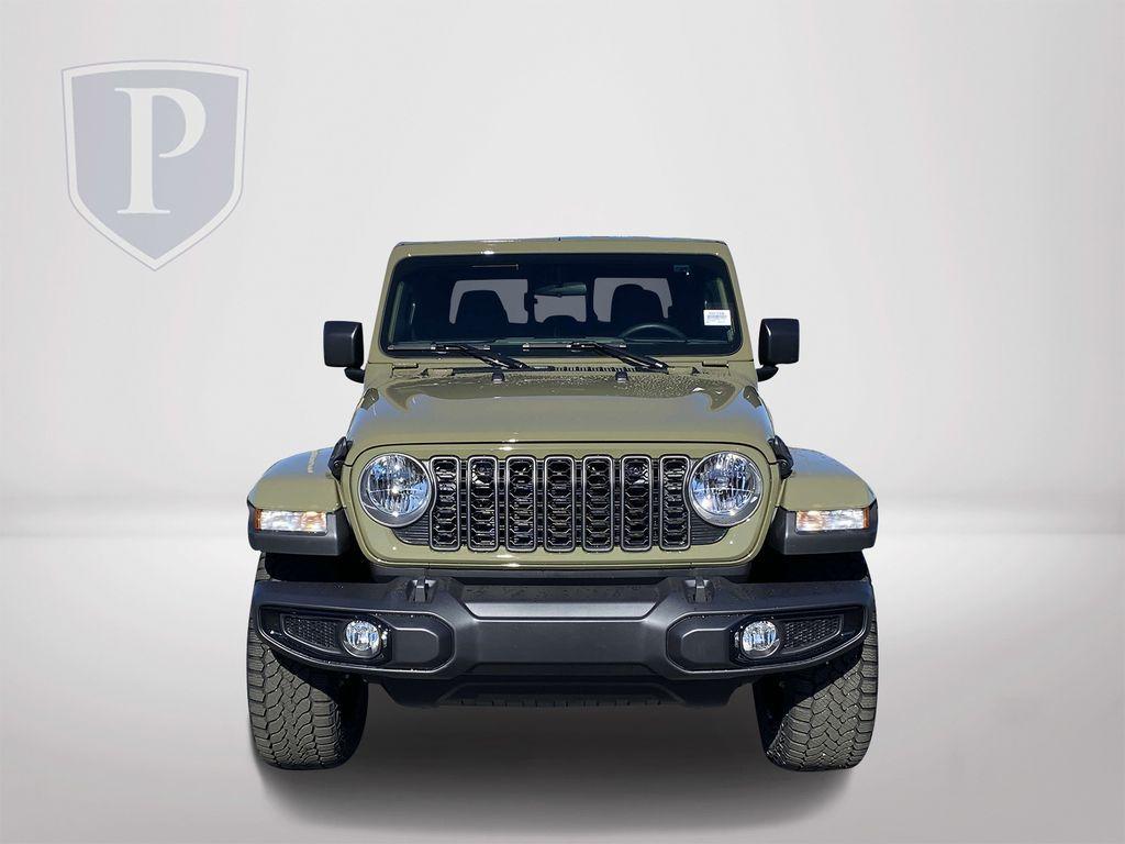 new 2025 Jeep Gladiator car, priced at $39,885