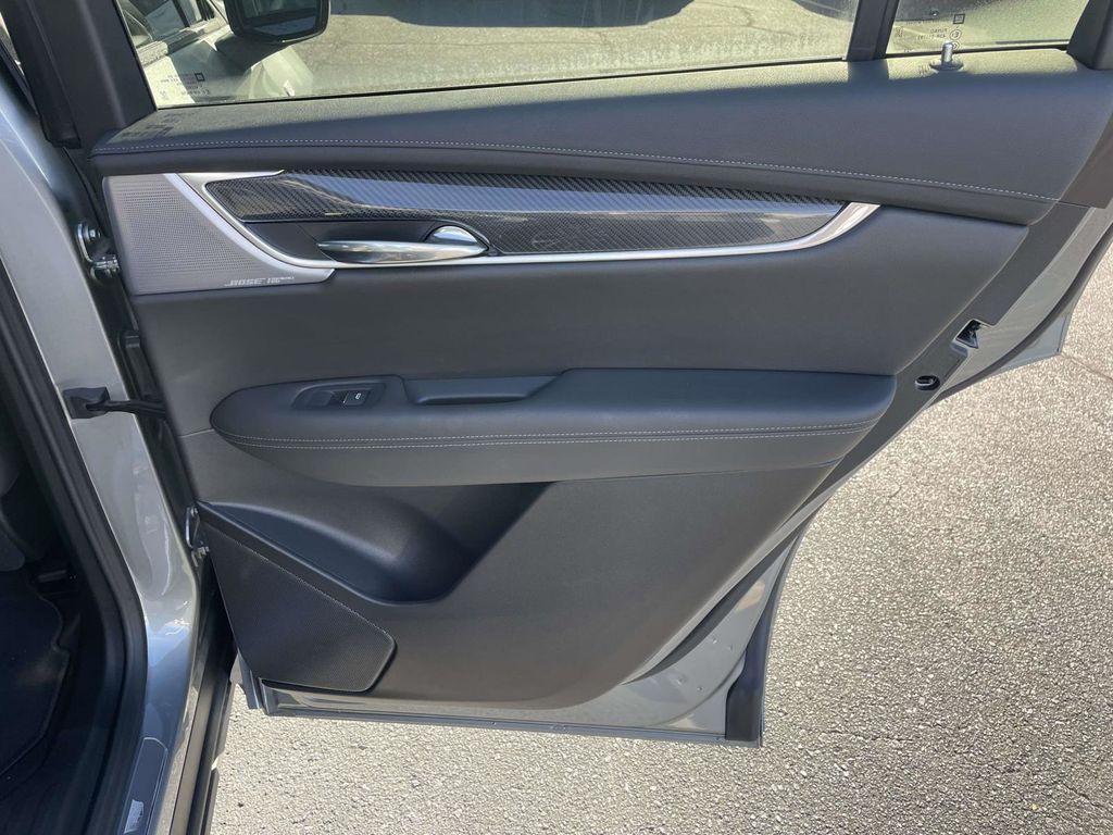 used 2024 Cadillac XT6 car, priced at $47,500