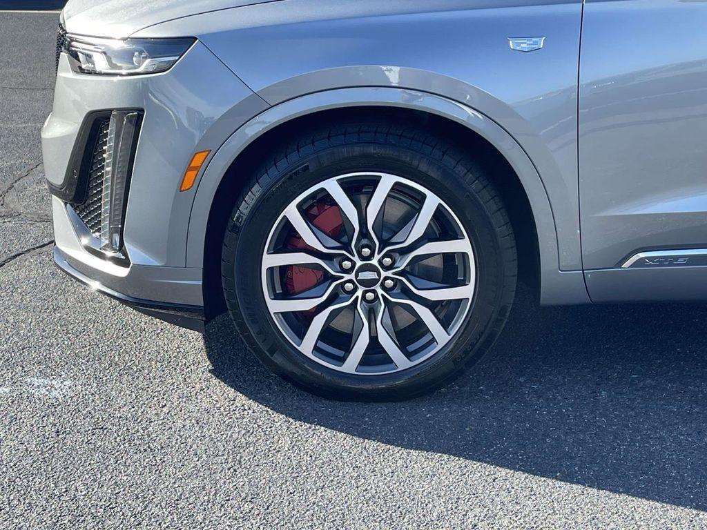 used 2024 Cadillac XT6 car, priced at $47,500