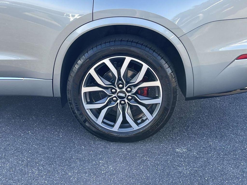 used 2024 Cadillac XT6 car, priced at $47,500