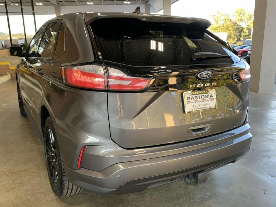 used 2023 Ford Edge car, priced at $30,500