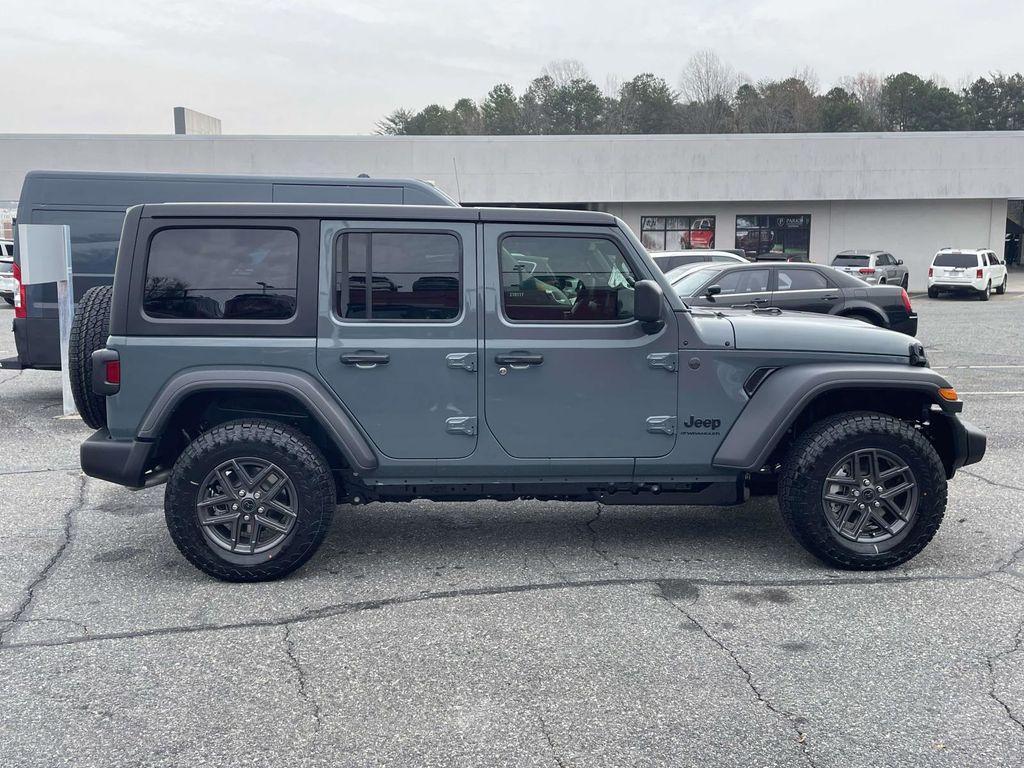 new 2026 Jeep Wrangler car, priced at $45,885