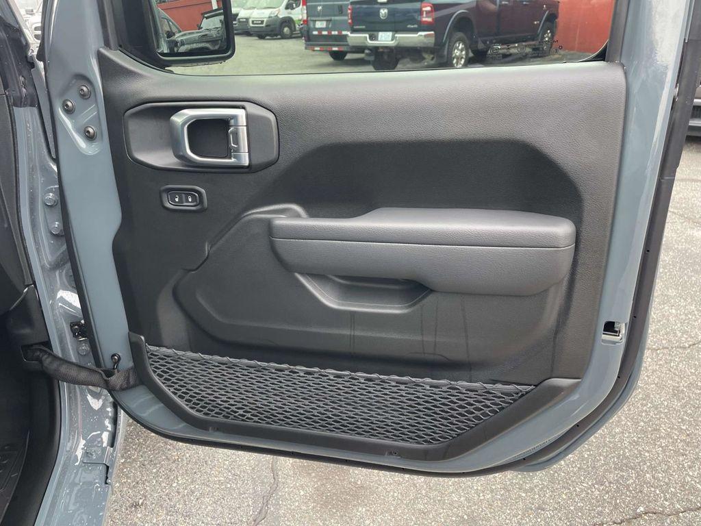 new 2026 Jeep Wrangler car, priced at $45,885