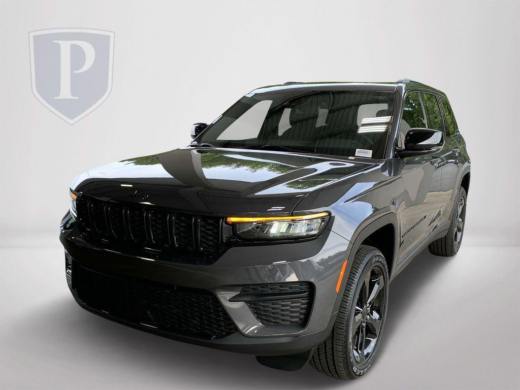 new 2025 Jeep Grand Cherokee car, priced at $41,675