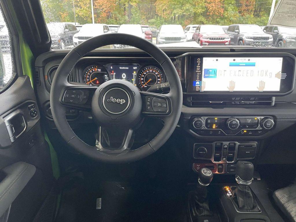 new 2025 Jeep Gladiator car, priced at $54,190