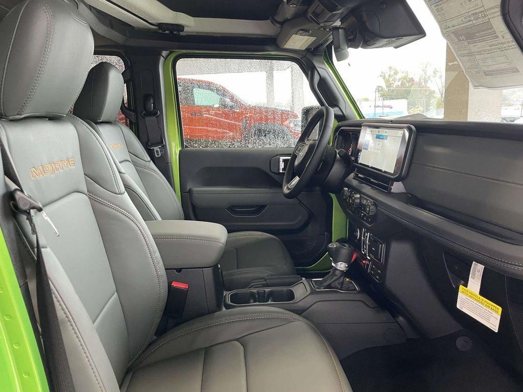 new 2025 Jeep Gladiator car, priced at $54,190