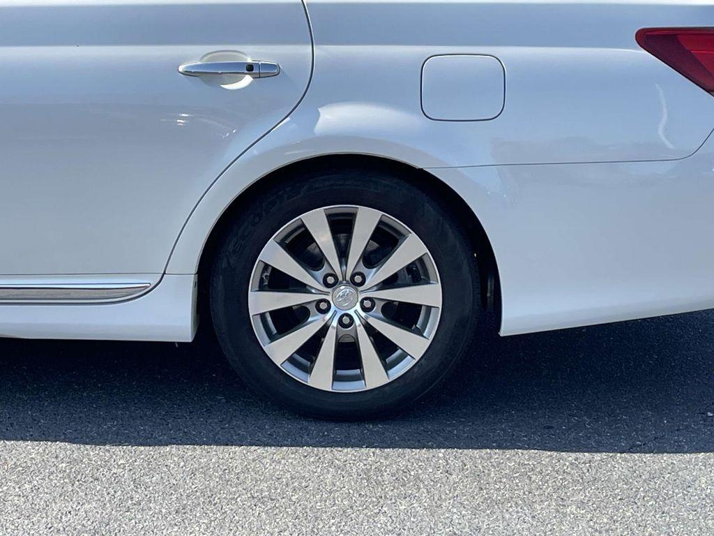 used 2011 Toyota Avalon car, priced at $10,151