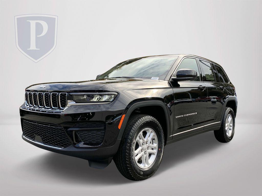 new 2025 Jeep Grand Cherokee car, priced at $32,925