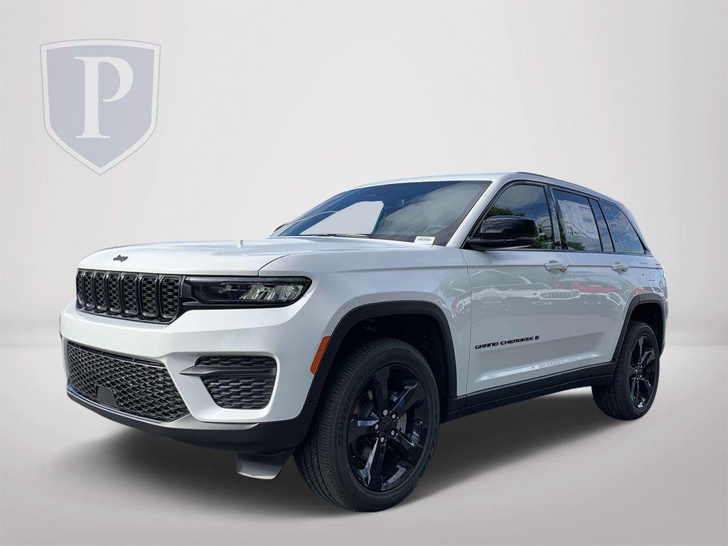 new 2025 Jeep Grand Cherokee car, priced at $38,330