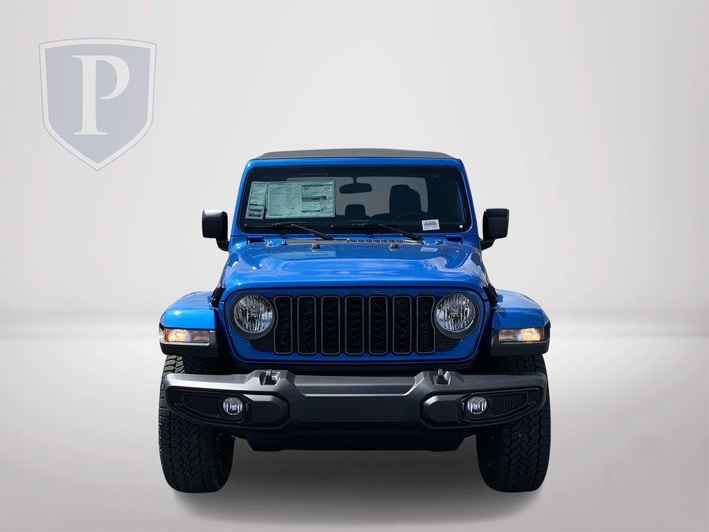 new 2025 Jeep Gladiator car, priced at $37,985