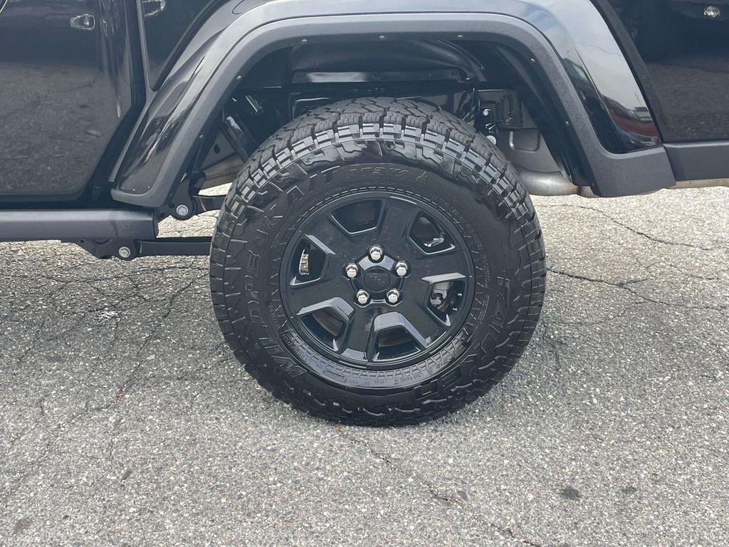 used 2023 Jeep Gladiator car, priced at $33,250