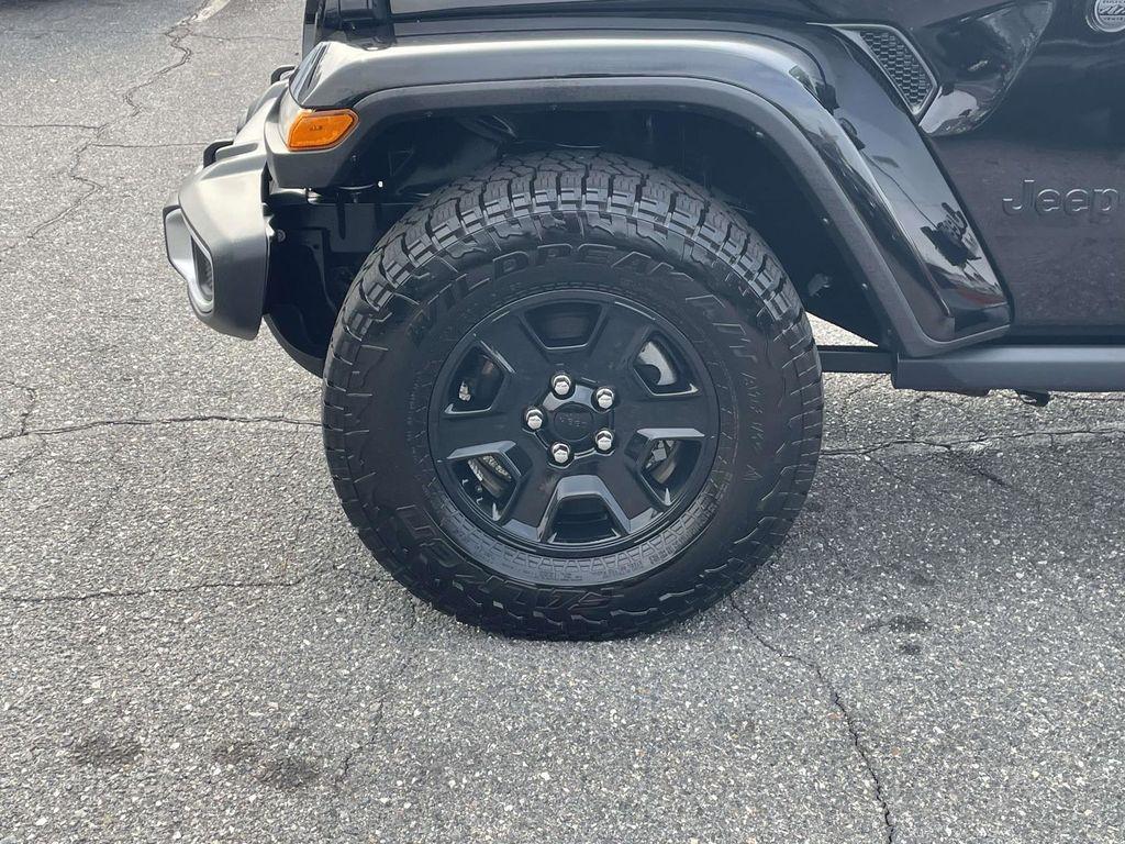 used 2023 Jeep Gladiator car, priced at $33,250