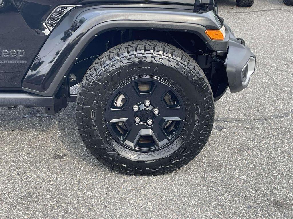 used 2023 Jeep Gladiator car, priced at $33,250