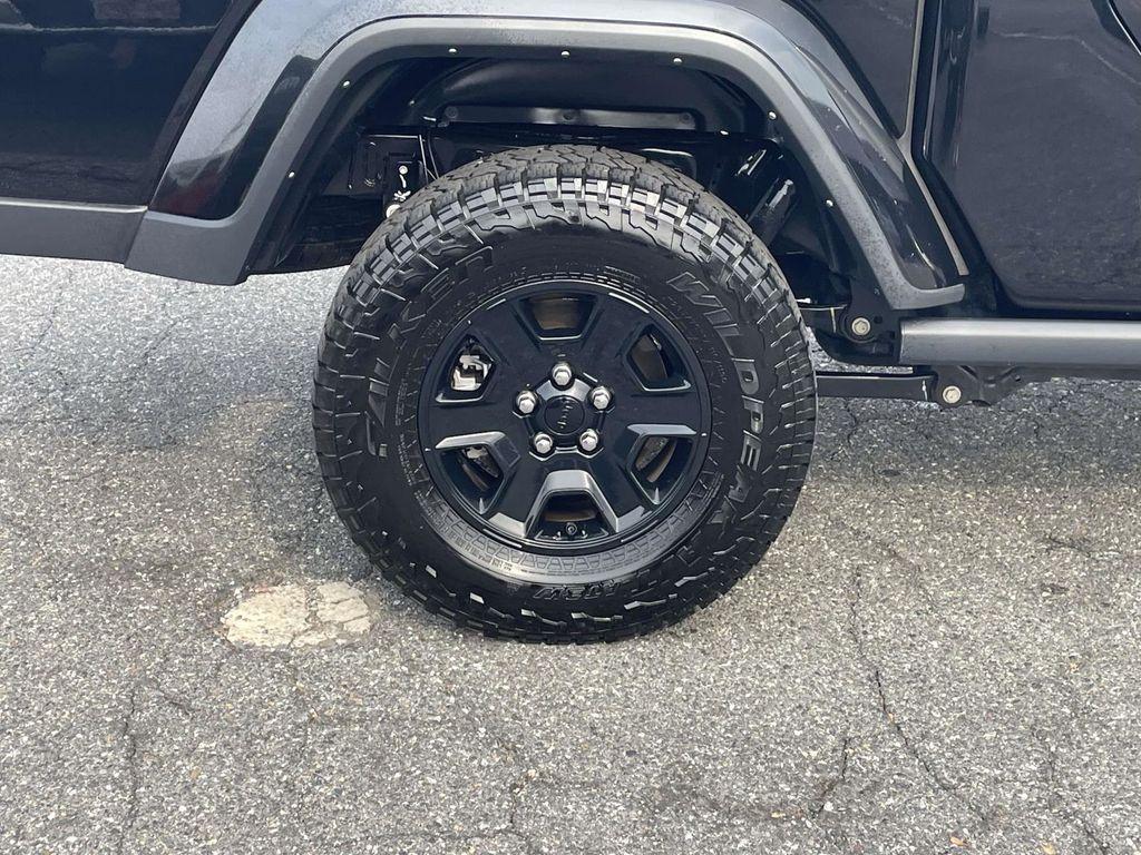 used 2023 Jeep Gladiator car, priced at $33,250