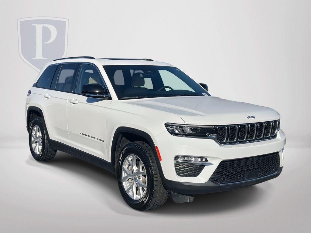 used 2023 Jeep Grand Cherokee car, priced at $29,244