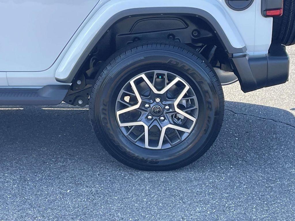 new 2025 Jeep Wrangler car, priced at $49,315