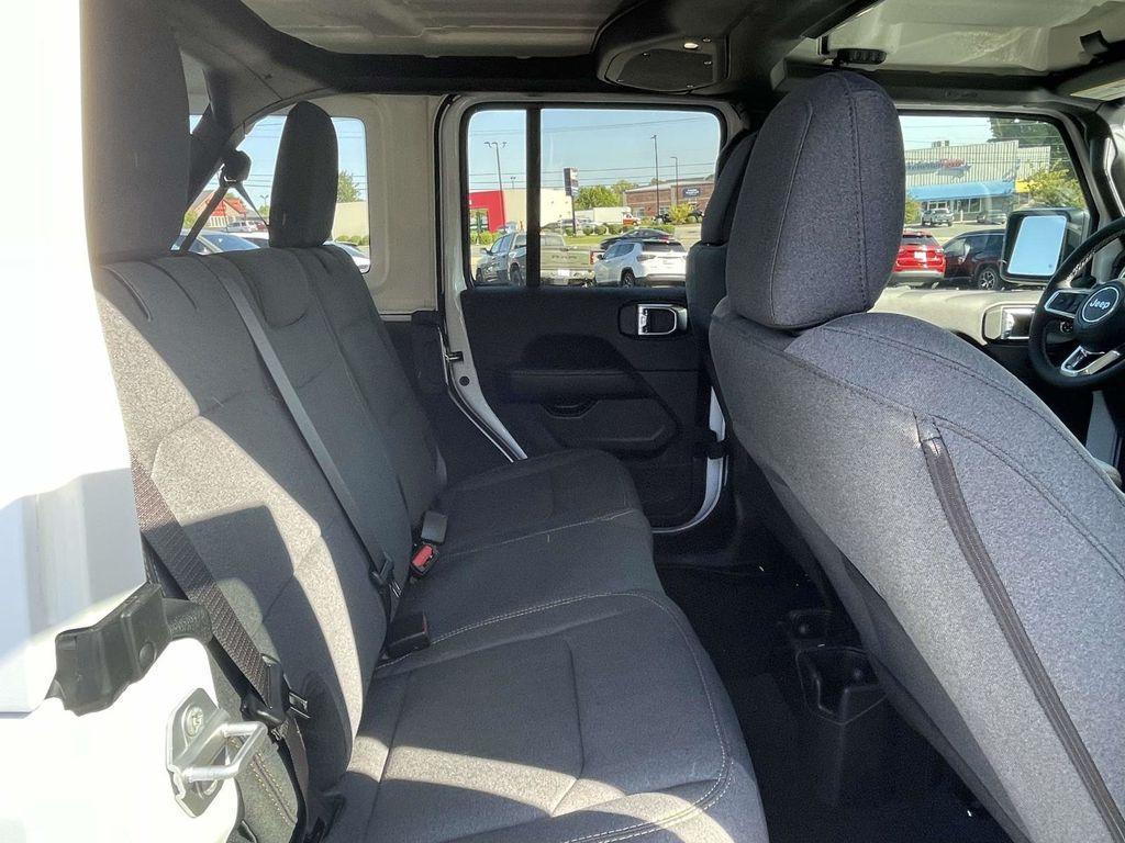 new 2025 Jeep Wrangler car, priced at $49,315