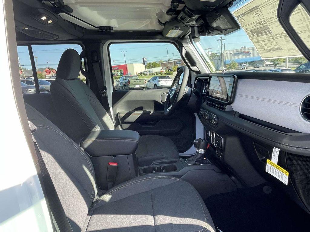 new 2025 Jeep Wrangler car, priced at $49,315