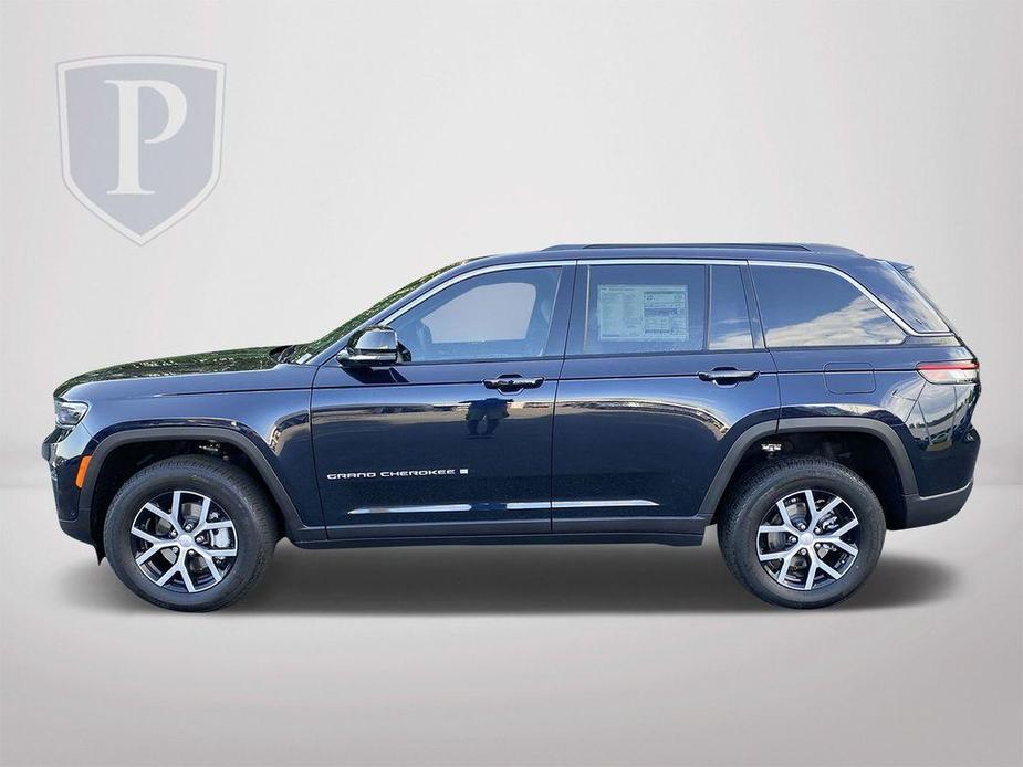 new 2024 Jeep Grand Cherokee car, priced at $43,585