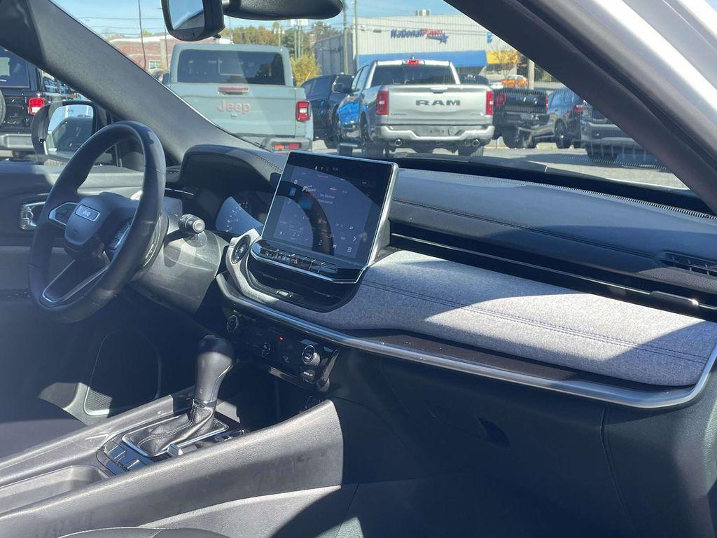 used 2024 Jeep Compass car, priced at $19,450