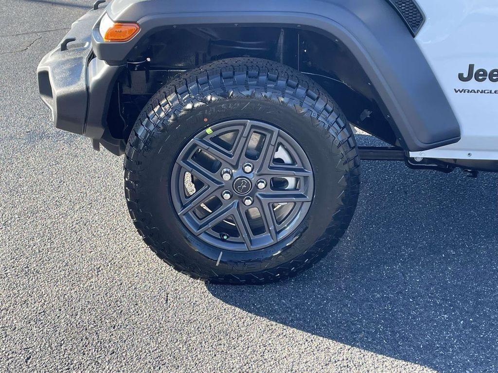 new 2026 Jeep Wrangler car, priced at $48,030