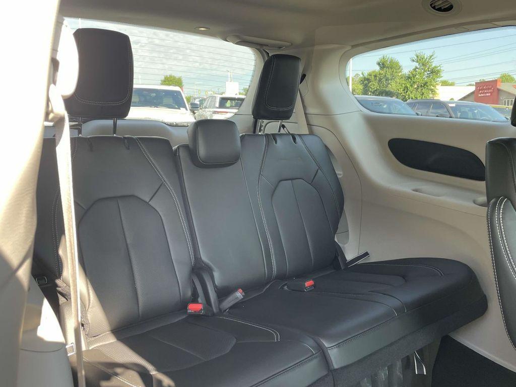 used 2023 Chrysler Pacifica car, priced at $32,000